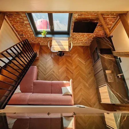 Apartamento Handmade - Free Gated Parking - Self Check In