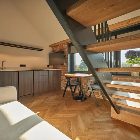 Handmade - Free Gated Parking - Self Check In Apartma Ljubljana